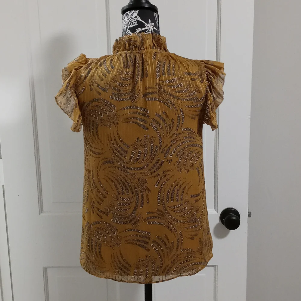 🍁Ann Taylor🍁 - Floral Ruffle Neck Tie Shell Top - Picture 2 of 12